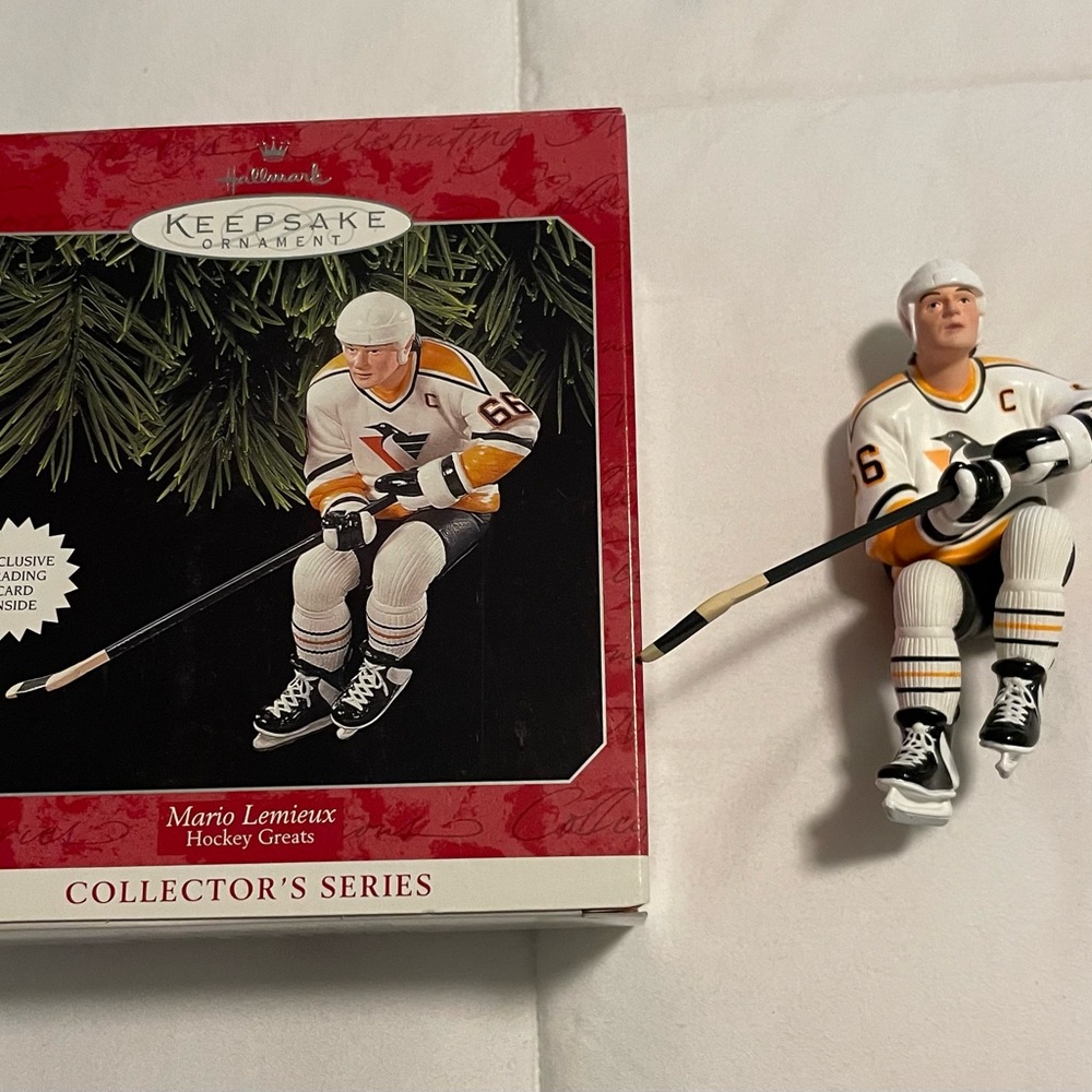 Hallmark Keepsake Ornament - Mario Lemieux Hockey Greats